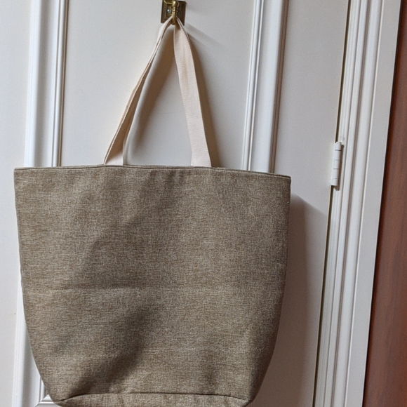 Large Beach Bag - Picture 2 of 8